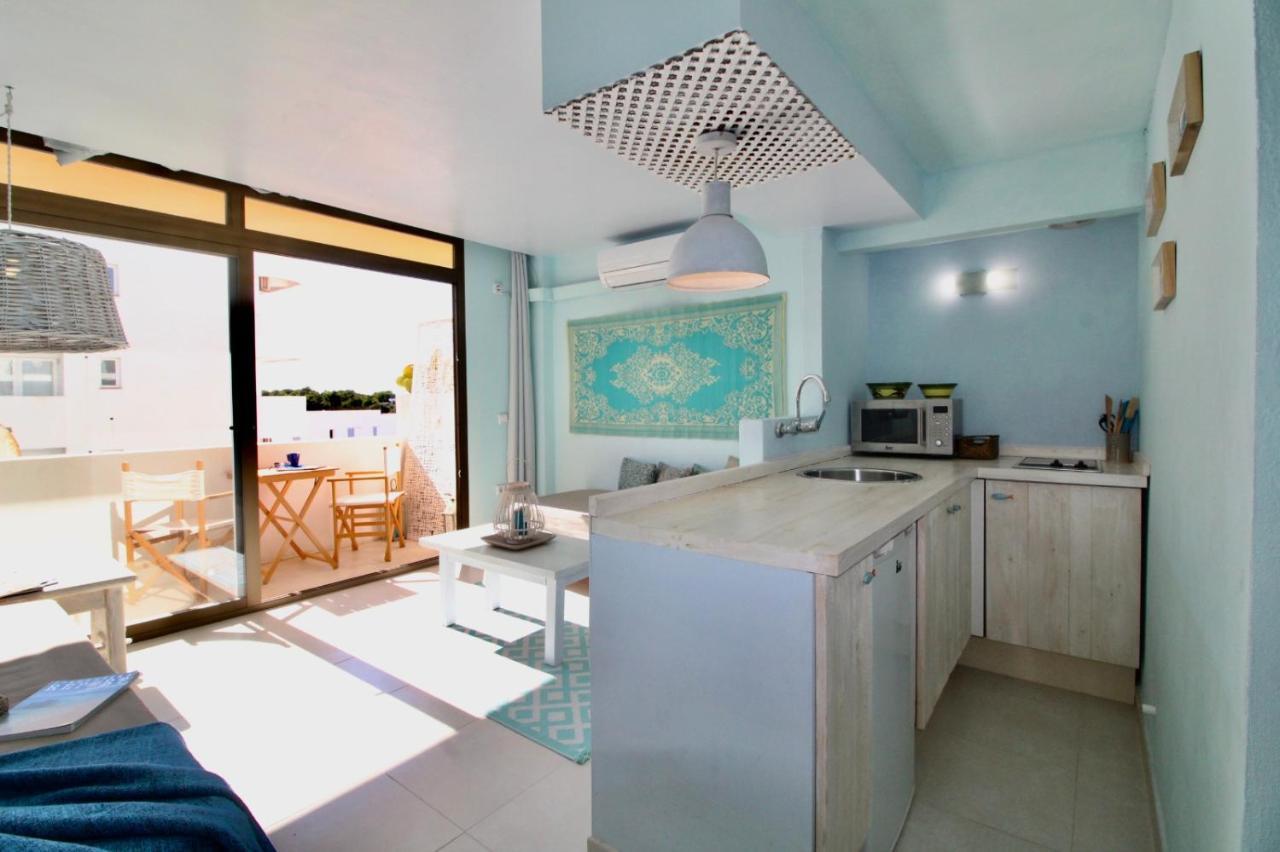 Agradable Apartamento Con Terraza En Formentera Es Pujols Extérieur photo