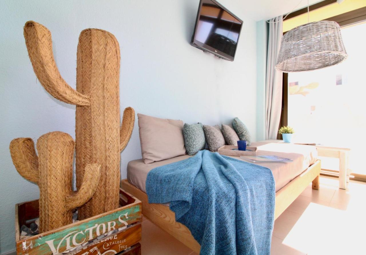 Agradable Apartamento Con Terraza En Formentera Es Pujols Extérieur photo