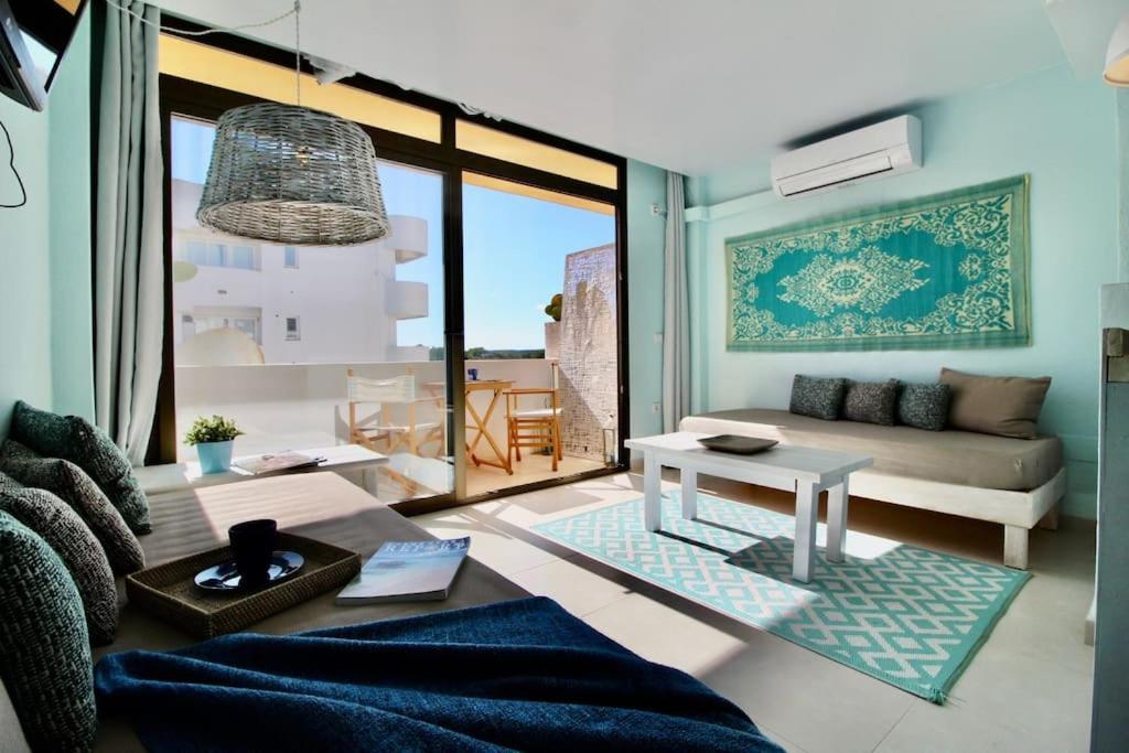 Agradable Apartamento Con Terraza En Formentera Es Pujols Extérieur photo